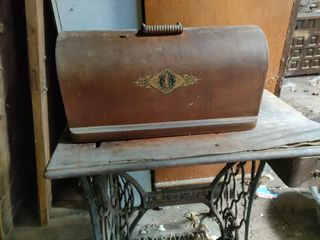 Máquinas de coser antiguas