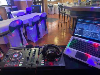 SONIDO, ILUMINACIÓN & DJ ANIMADOR EN VIVO