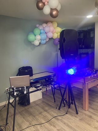 SONIDO, ILUMINACIÓN & DJ ANIMADOR EN VIVO