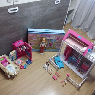 Casa, coche y armario Nancy