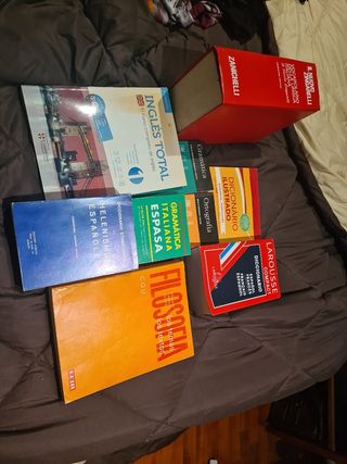 Varios títulos. varios precios.