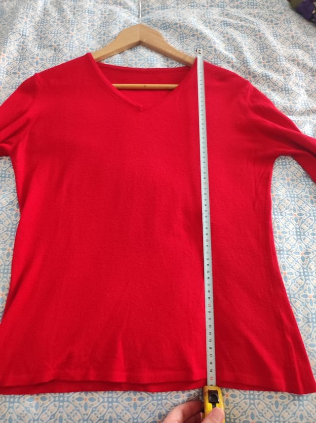 Jersey fino de pico rojo granate