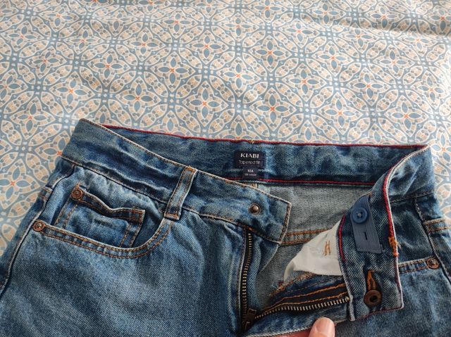 Pantalón jean vaquero azul. Kiabi 10 años