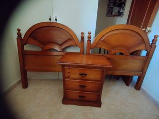 cabeceros y mesita de noche