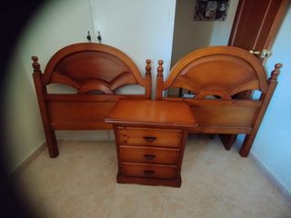 cabeceros y mesita de noche