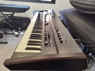 piano de escenario Roland VR-760 V-Combo