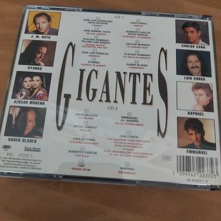 CD ALBUM GIGANTES RECOPILATORIO 1992 COMO NUEVO
