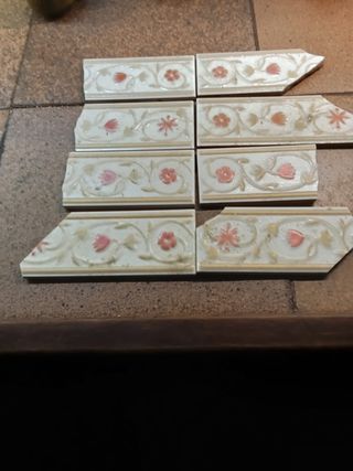 27 AZULEJOS DE 20x7  DE ANCHO ( 9€ TODAS)