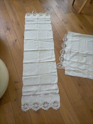 Juego de sábanas antiguo