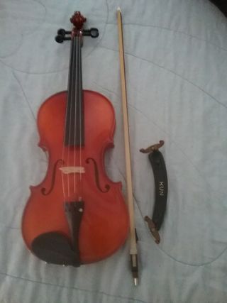 Viola fabricada en Dresden por Josef Jan Dvorak