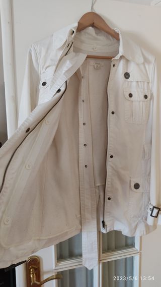 chaqueta/abrigo blanco