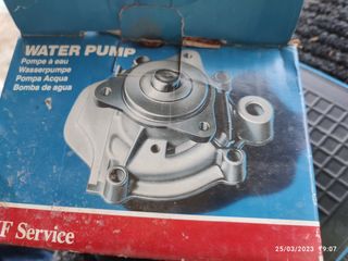 bomba de agua Seat 132 motor mercedes