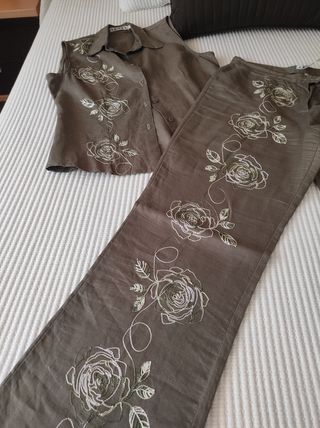 Traje Verano Verde con Bordados Kira Talla 42