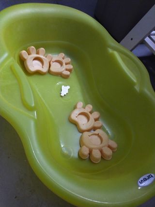 bañera bebe con ventosas