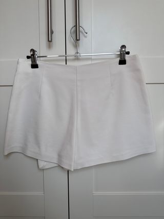 Falda pantalón Zara