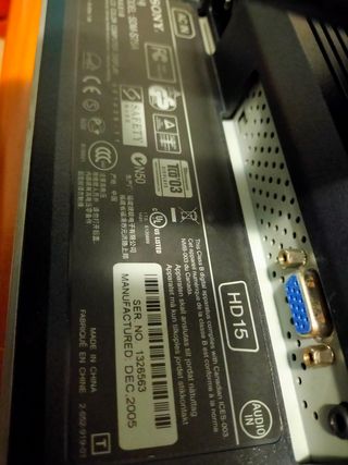 monitor Sony sdm-s75a