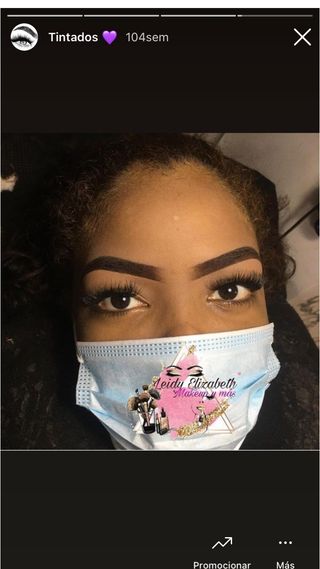 Trenzas tintados de cejas y pestañas