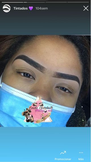 Trenzas tintados de cejas y pestañas