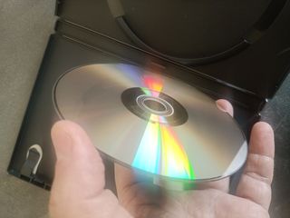 2 DVD STING: La Prometida + Stormy Monday