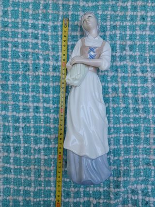 Figura Porcelana Tengra