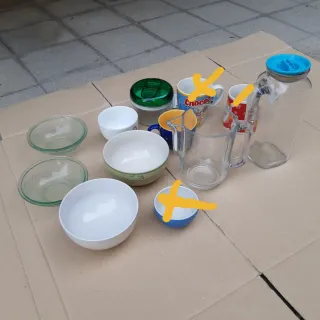 Set di tazze e caraffe