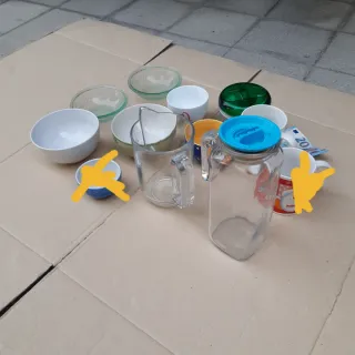 Set di tazze e caraffe