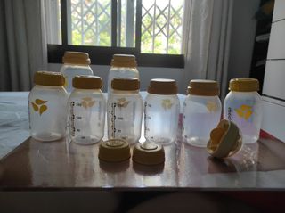 Sacaleches y biberones medela