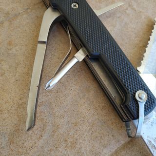 kit sopravvivenza militare