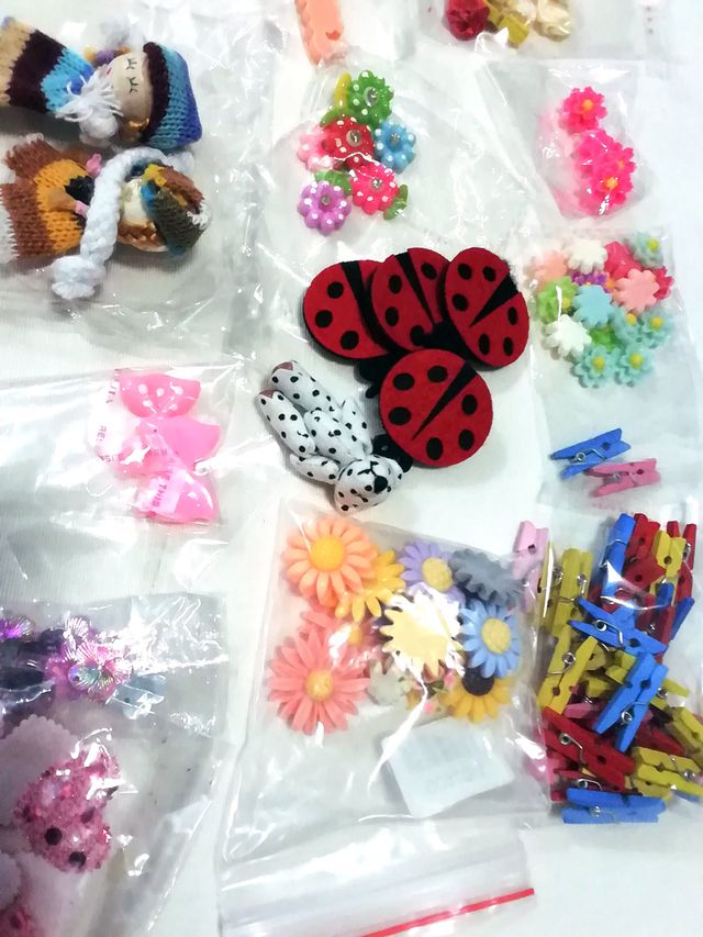 ✂️ Apliques de resina, acrílico, fieltro etc.