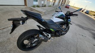Kawasaki Z800E