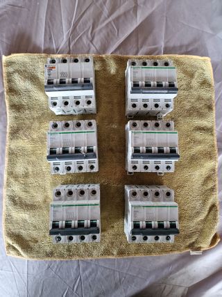 Magnetotermico C60N C20 400V