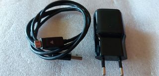 Cargador LG USB para teléfono movil