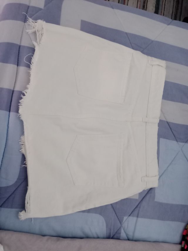 falda vaquera blanca ZARA
