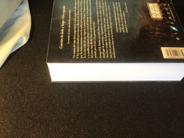 Choque de reyes. Impecable