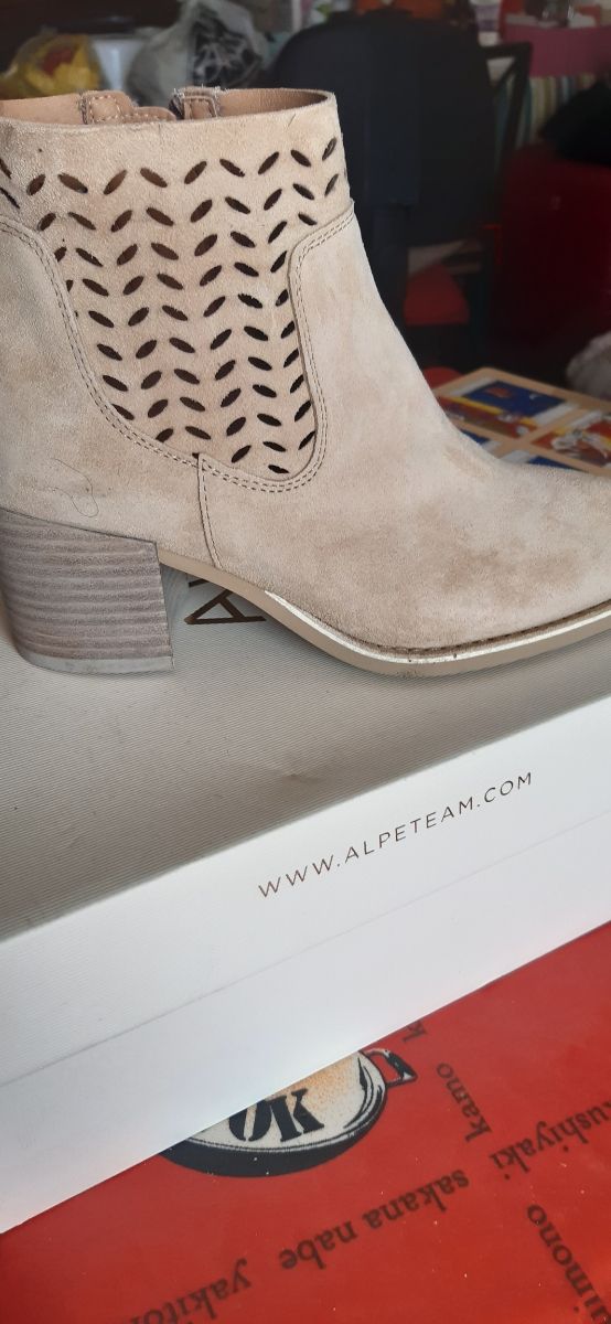 BOTINES chica primavera.