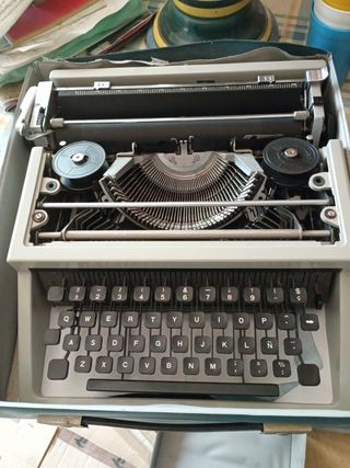 maquina de escribir.