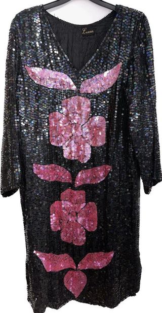 Vestido de lentejuelas para fiestas y eventos. 