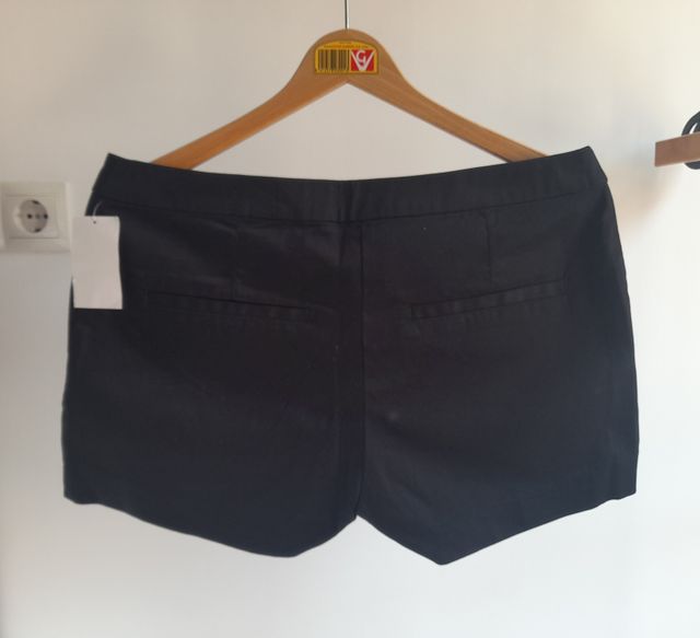 Pantalón corto de vestir