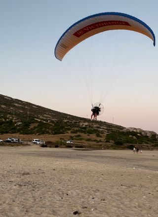 Parapendio in paramotore biposto