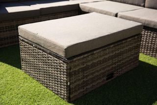 Sofa Rinconera para jardin con mesa centro