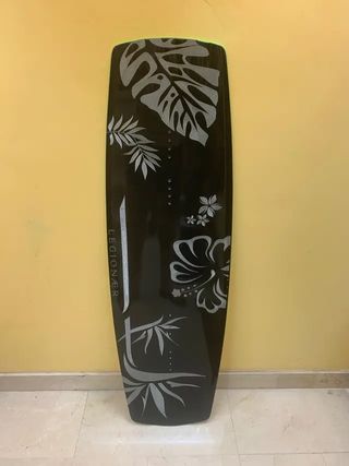 Wakeboard / Tabla de Legionaer nueva a estreno