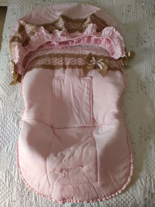 Funda maxicosi con capota