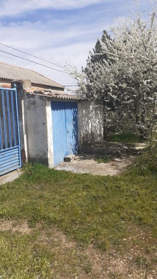 Casa y finca en venta