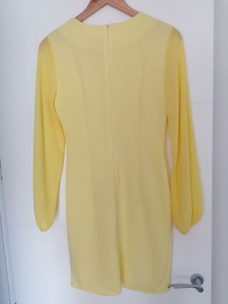 Elegante y sencillo vestido.