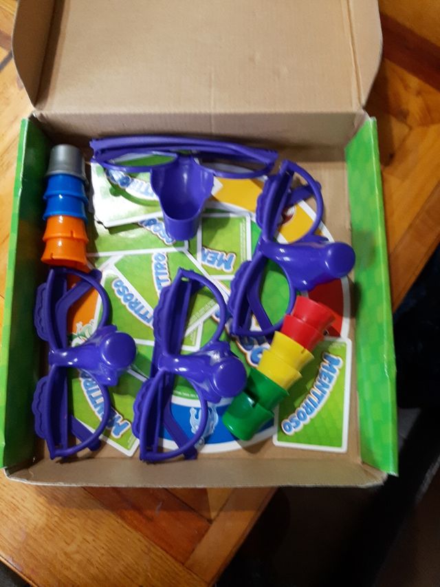 lote de 2 juegos Mentiroso y ¿Qué soy yo ?