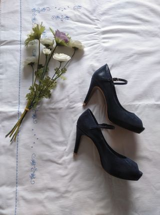 Zapato de tacón talla 38