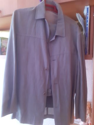 Traje de lino para hombre