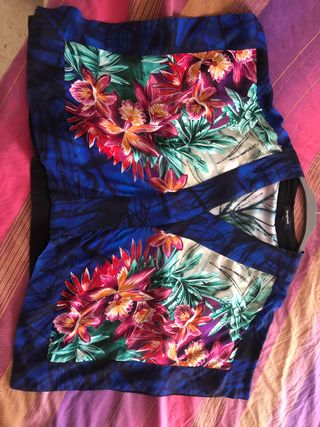 Poncho desigual sin uso tipo blusa talla s