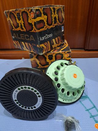 Altavoces  originales años 70 ,nuevos a estrenar.