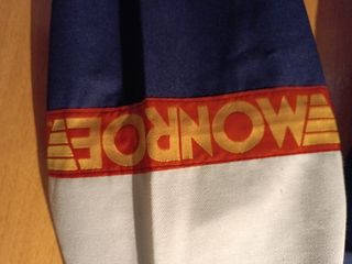 Mono de trabajo Monroe